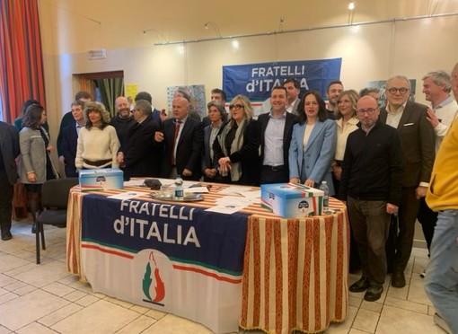 A Bra Fratelli d'Italia ricomincia da Pollenzo