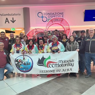 Alba: donazione del Moto Club CCMotorday a favore dell'associazione Arcobaleno V.I.P.