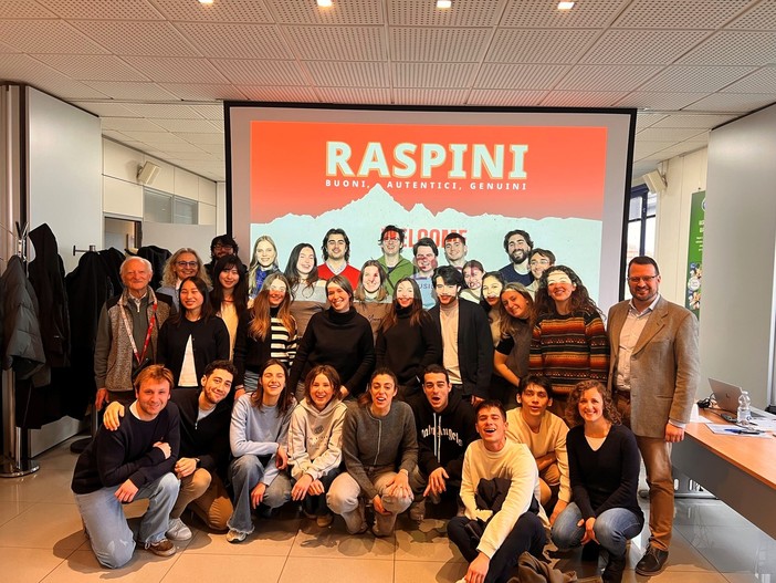 Raspini apre le porte agli studenti dell'ESCP Business School di Torino