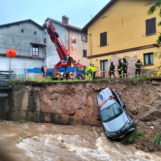 Frana a Frabosa Sottana: una vettura finisce nel Maudagna