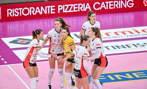 Volley femminile: la Honda Olivero Cuneo torna al lavoro, il programma settimanale delle Gatte