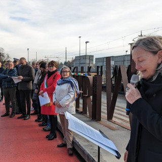 &quot;Ai nostri ebrei dobbiamo il ricordo&quot;: Borgo a 80 anni dalla prima deportazione verso i lager nazisti