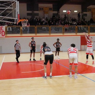 Basket Serie D: l'Olimpo Alba Mercatò supera Nichelino e sogna i playoff