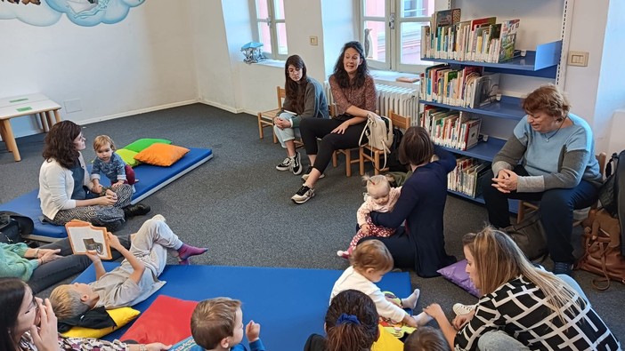 “Una storia tira l’altra…”, le letture animate per bambini a cura della Biblioteca civica di Alba