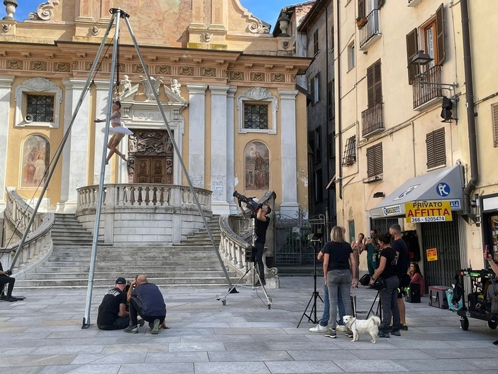 Un momento delle riprese in piazza San Pietro