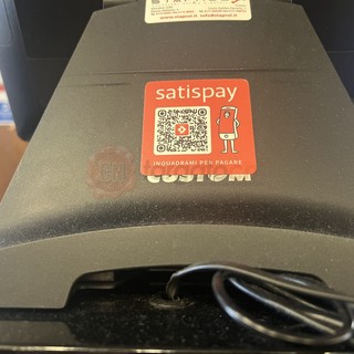 Satispay, l'azienda conferma: dal 7 aprile commissione dell'1% su tutte le transazioni, ma non per i privati