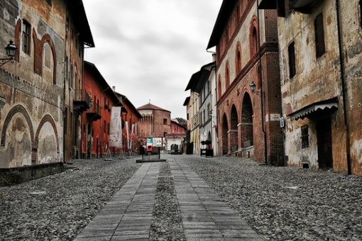 La salita al Castello di Saluzzo