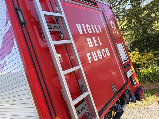 Incendio sterpaglie a Bossolasco: intervengono i Vigili del Fuoco