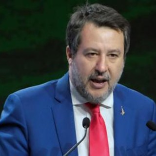 Salvini: &quot;Debito se lavorano aziende italiane, non per arricchire Germania o Francia&quot;