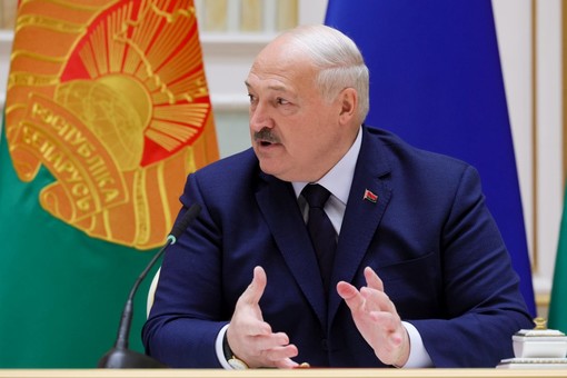 Bielorussia, Lukashenko rieletto presidente per il settimo mandato